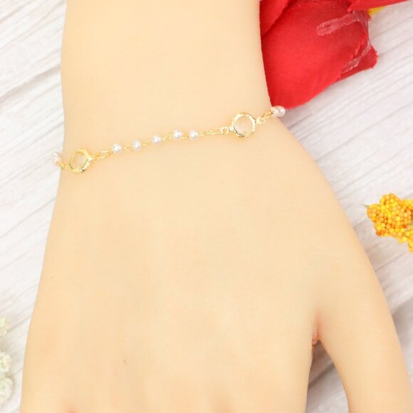 "Trendy Handmade Bracelet – A Thoughtful Gift for Girls & Women | UNVRC1332 - Picture 6 of 10